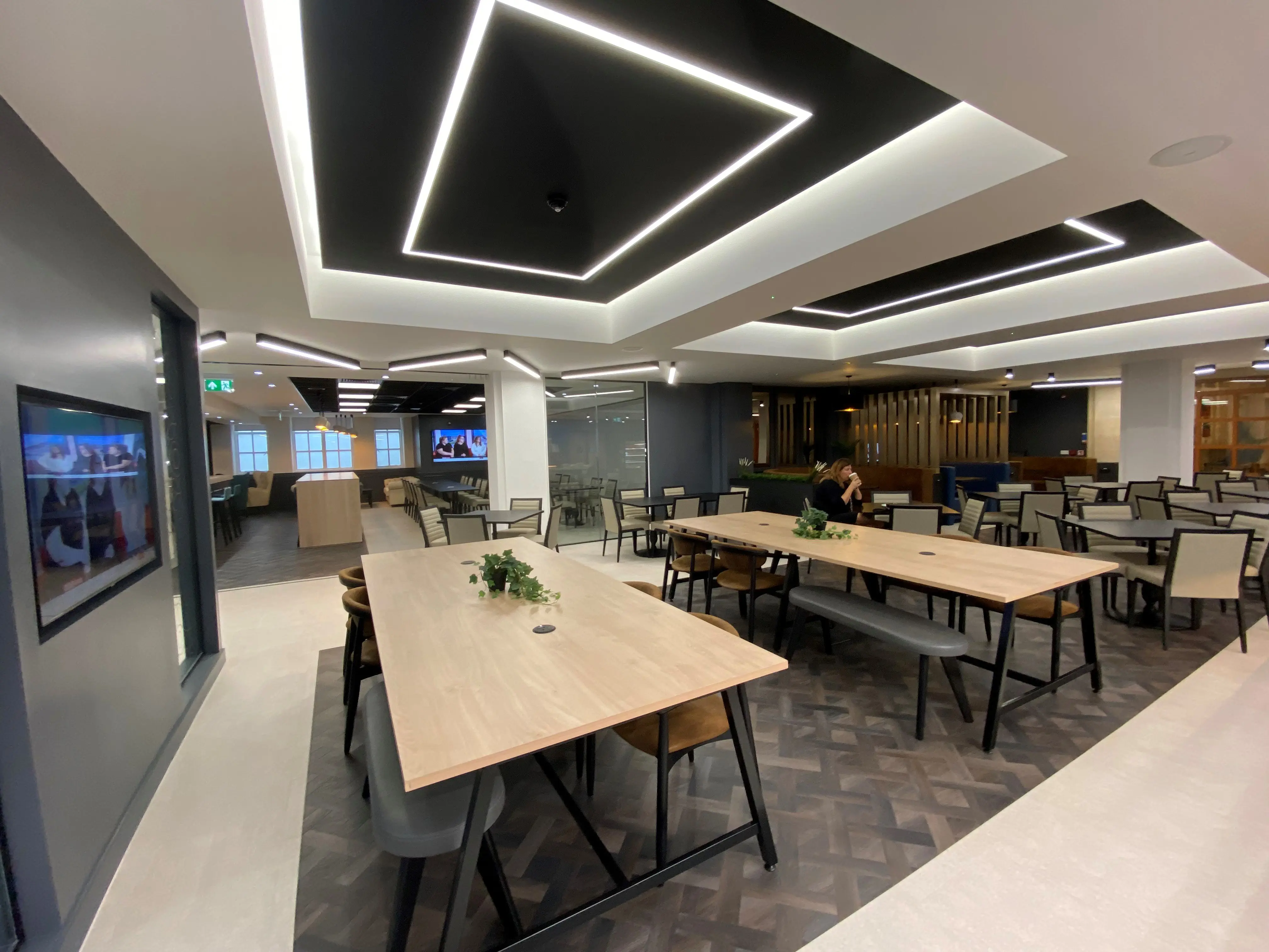 Newly Opened – Kendal’s Café Bar